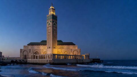 Casablanca Walking Tour: Art Deco Heritage to Hassan II Mosque