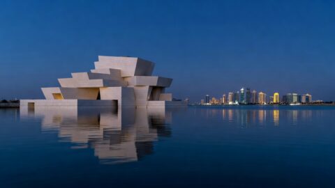 Doha Walking Tour: Souq Waqif to Museum Island