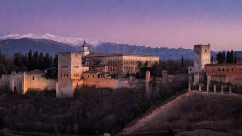 Granada Walking Tour: Alhambra to the AlbaicÃ­n