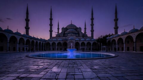 Istanbul Walking Tour: Sultanahmet to the Grand Bazaar