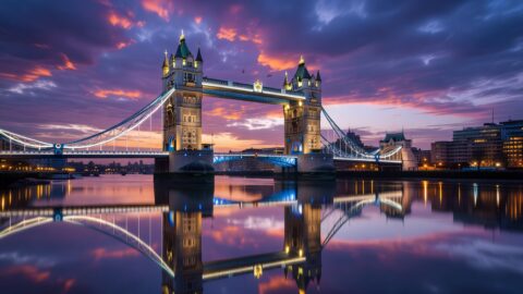 London Walking Tour: Tower Bridge to Westminster