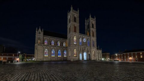 Montreal Walking Tour: Old Port to the Plateau