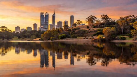 Perth Walking Tour: Swan River to Fremantle Heritage Precinct