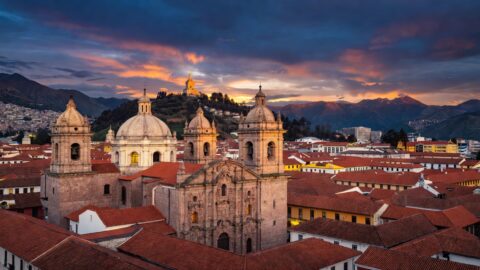 Quito Walking Tour: Colonial Old Town to El Panecillo