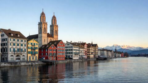 Zurich Altstadt and Langstrasse Neighbourhood Walking Tour